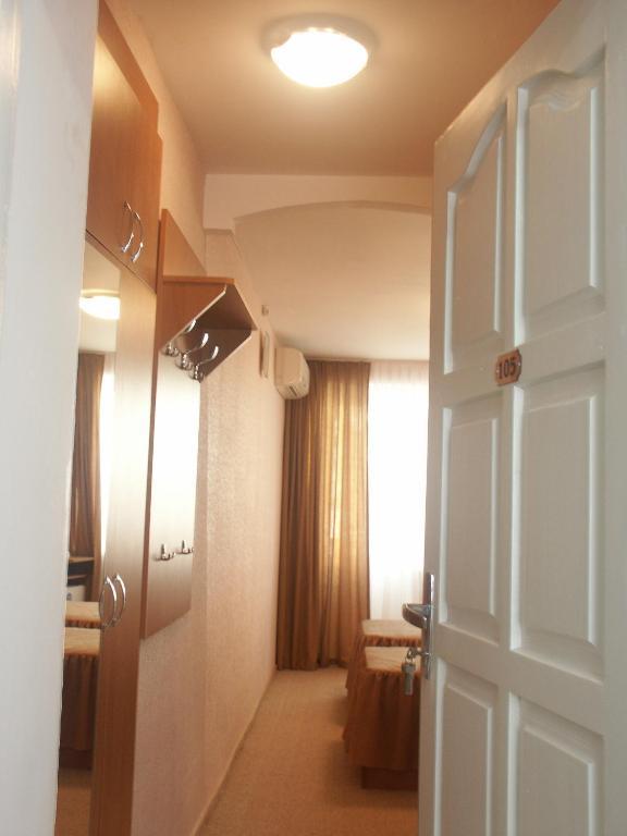 Marrion Hotel Odessa Quarto foto